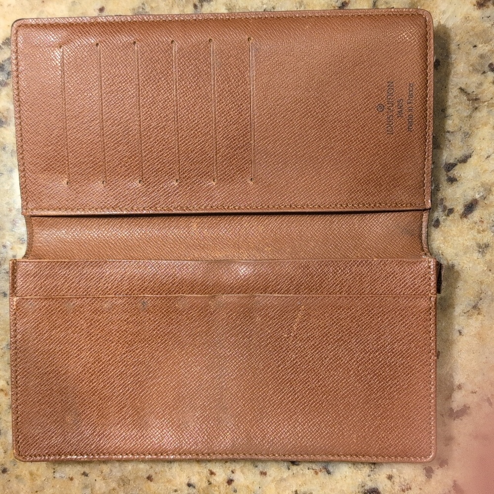 Louis Vuitton Brown Monogram Simple Wallet. Authentic - Picture 3 of 7
